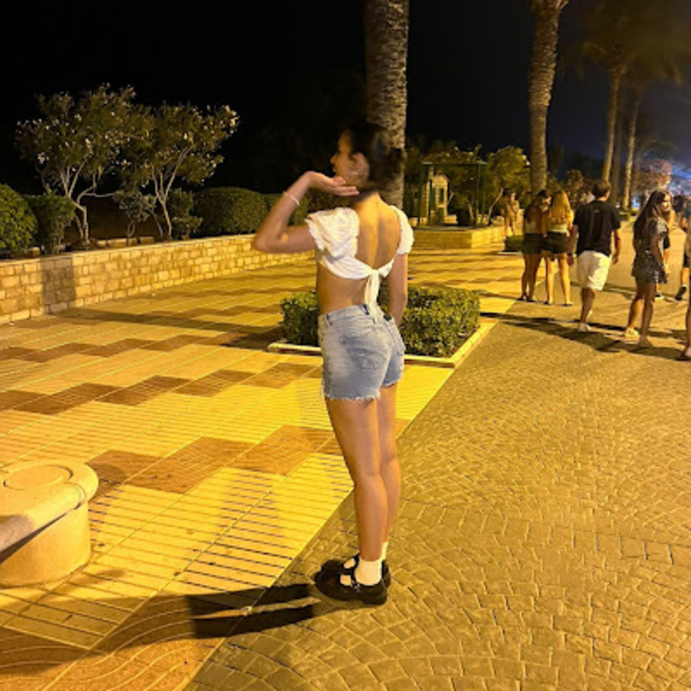 Meet your Posher, Chiara